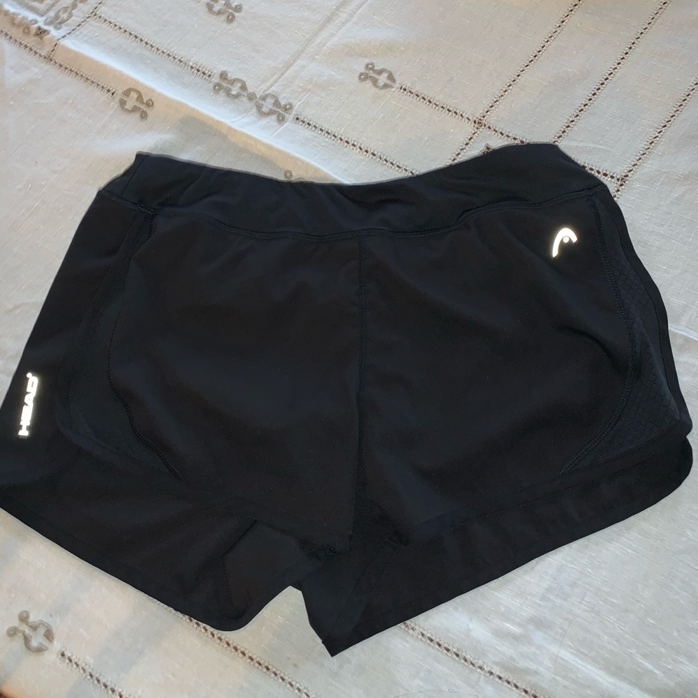 Head shorts